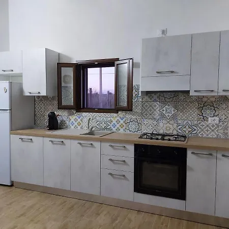 Holiday home Little House Porto Palo